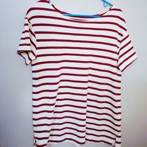 White and maroon striped top